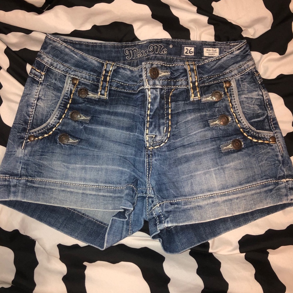 Miss me shorts size 26